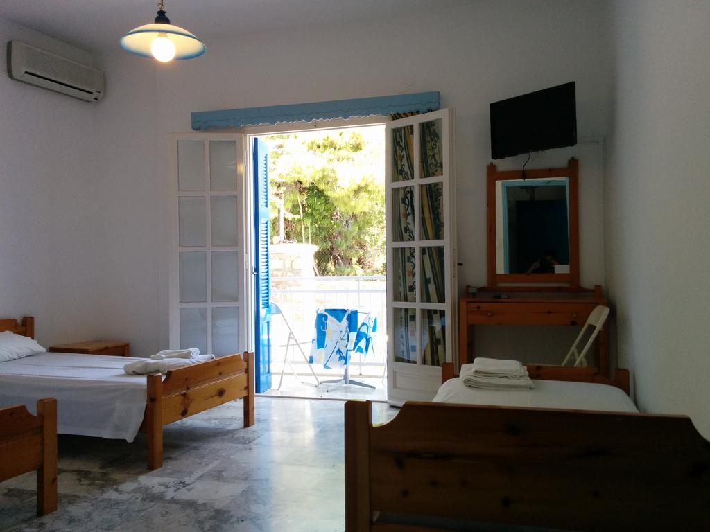 Panos Studios Poros Town Eksteriør bilde